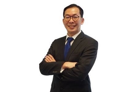 Dr. Chin Pak Lin
